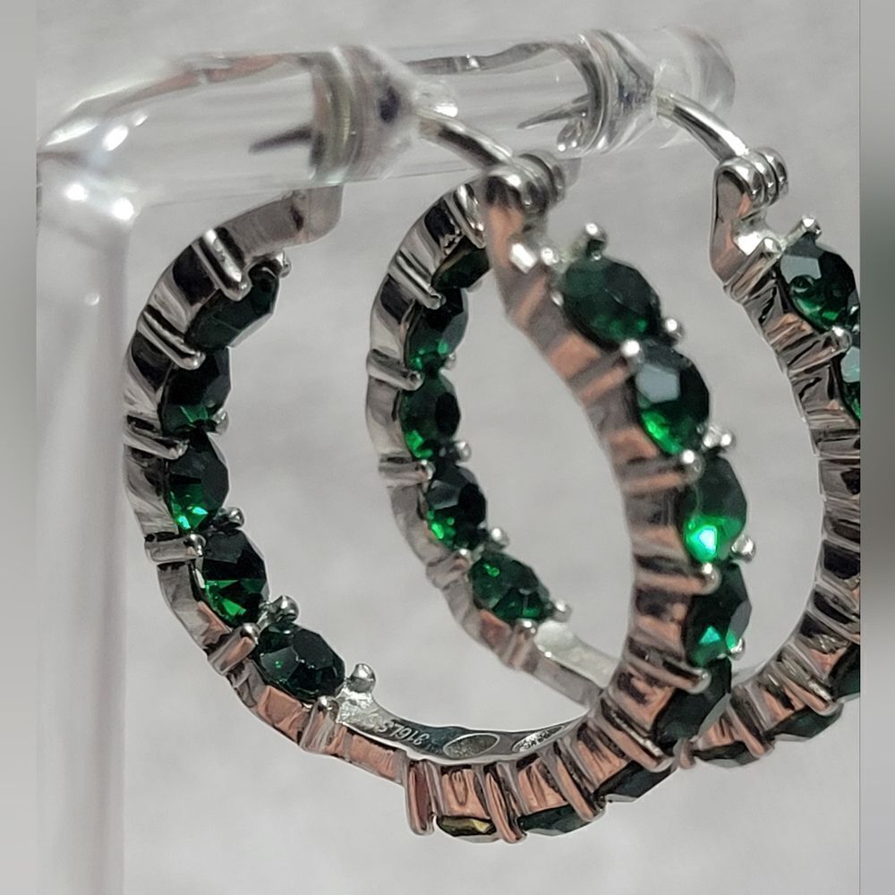 Emerald Color Crystal Hoop Earrings‎ - Picture 10 of 16